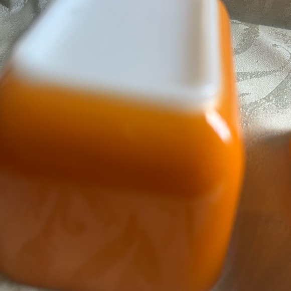 Pyrex Orange Pair of Vintage Pyrex dishes Pyrex Fridgies containers Pyrex EUC - Picture 9 of 11